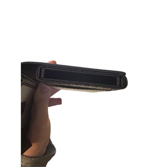 Man’s wallet (hard Shell) - Picture 6 of 6